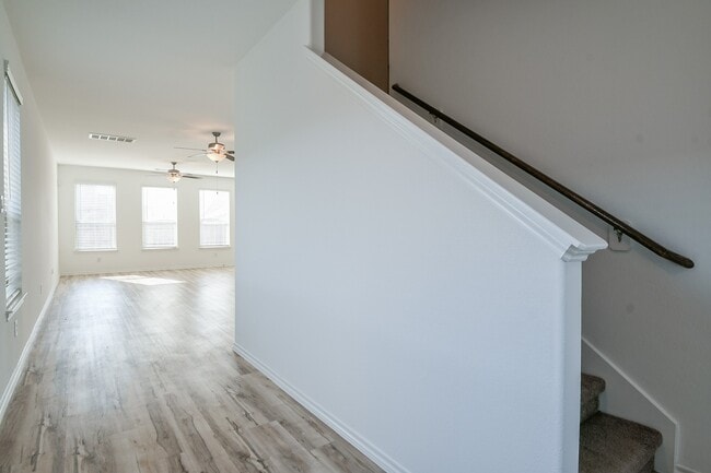 Photo - 18825 Amaro Hills Dr