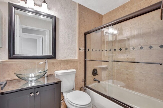 Photo - 18917 Cloud Lake Cir