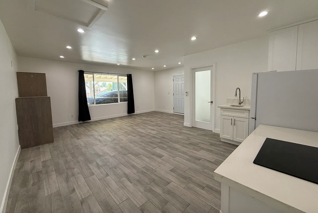Building Photo - 8241 Shoup Ave Rental
