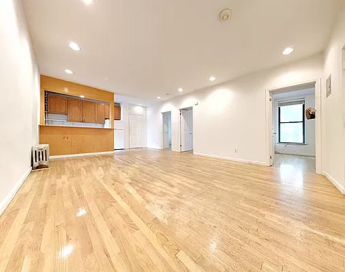 Photo - 188 Second Ave