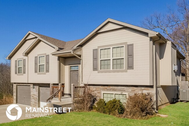 Photo - 18610 E 19th Ter Ct S