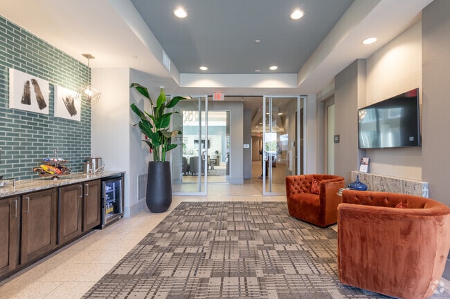 Oficina de arrendamiento - Icon at Yorktown