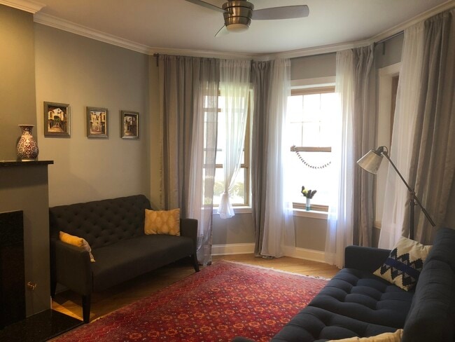 Photo - 5319 S Harper Ave Unit 1