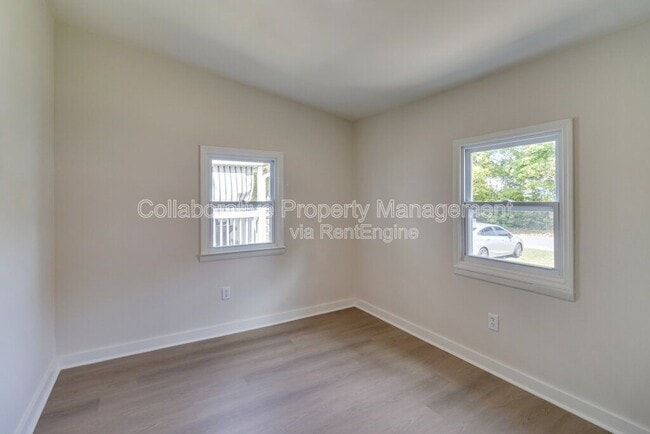 Photo - 127 Hibiscus Ave