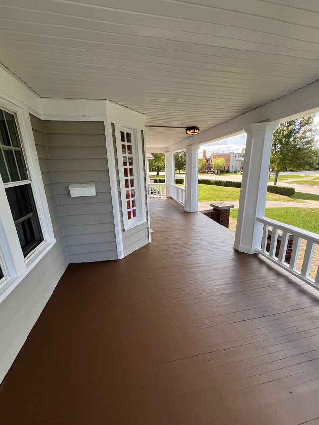 Photo - 3230 Euclid Heights Blvd