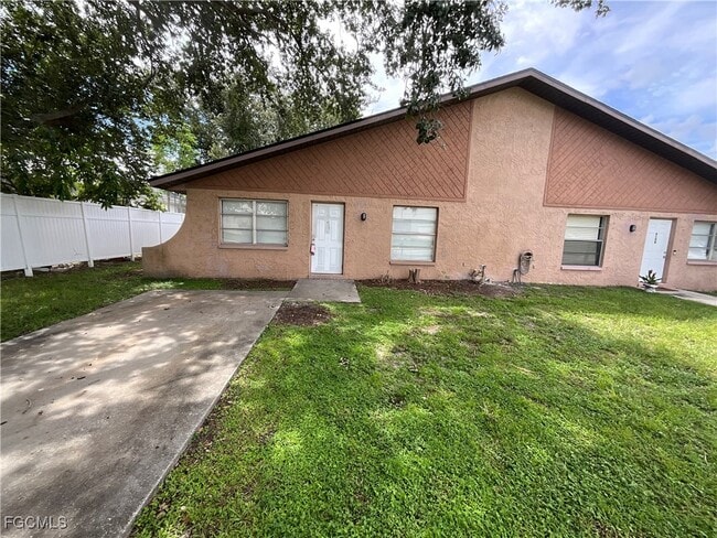 Building Photo - 610 SE 13th Ct Rental