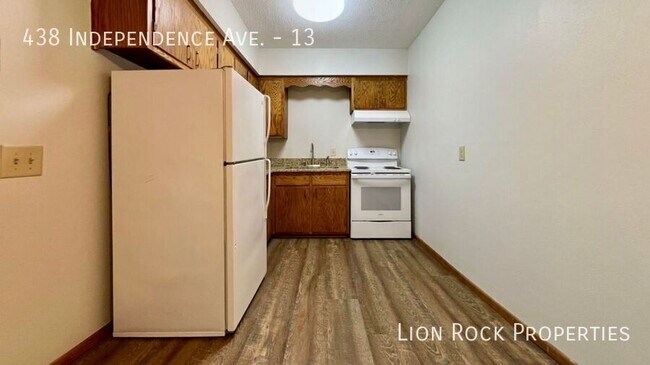Photo - 438 Independence Ave N Unidad 13
