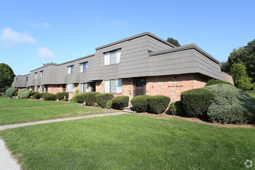 Large Townhomes
