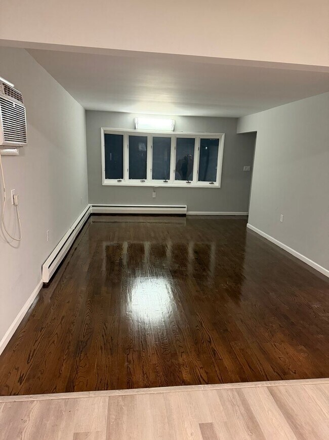 Photo - Spacious 3BR/2BA Home in a Great Location