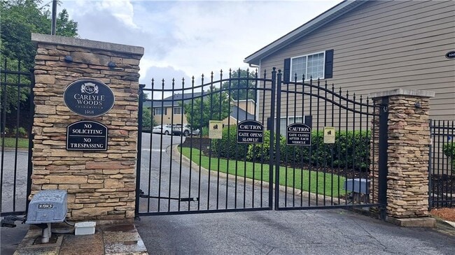 Photo - 1468 Briarwood Rd NE