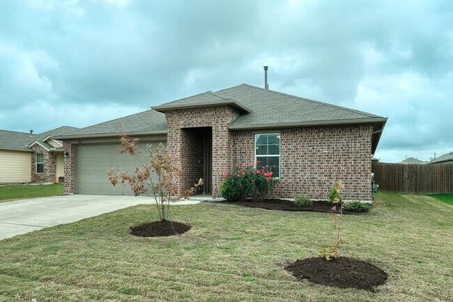 Building Photo - 232 Voss