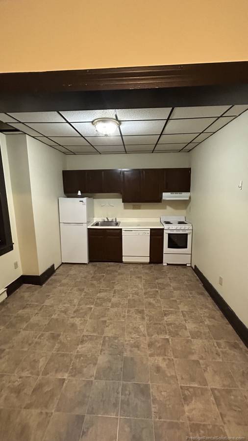 Photo - 149 Main St Unit 1