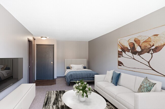 Roseville, MN Rosedale Apartments | Studio