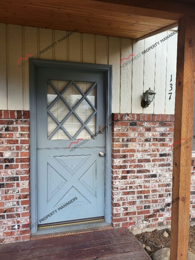 Photo - STATUS: *PENDING APPLICATION* | R217 | $1695