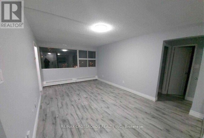 Photo - 735 Don Mills Rd. Unit 604