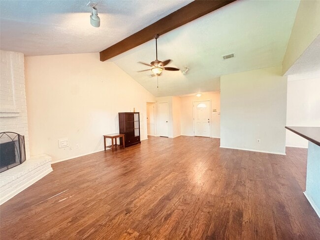 Photo - 2802 Old Fort Rd