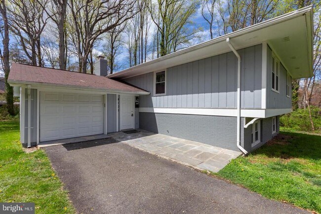 Photo - 4106 Lamarre Dr