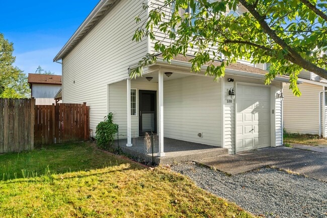 Photo - 3 Bedroom, 2.5 Bathroom 2 Story House