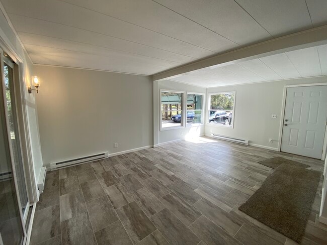 Photo - 1212 Auburn Rd