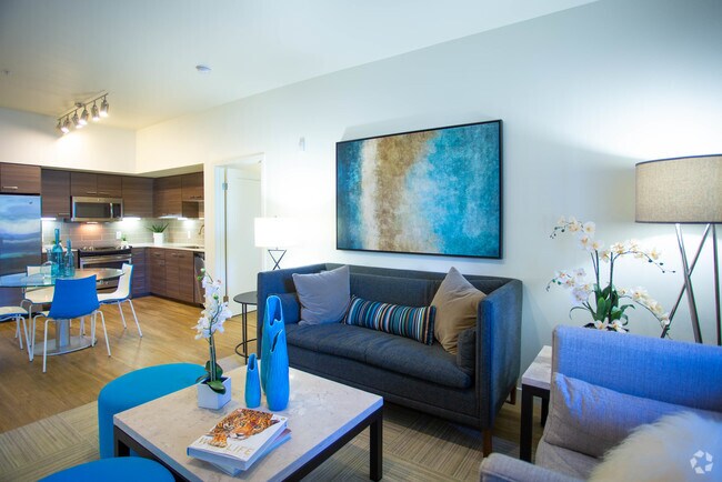 1BR, 1BA-804 SF