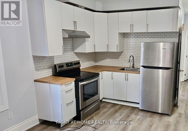 Photo - 184 Rosemount Ave