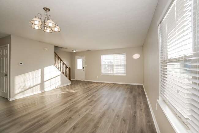 5432 Hammock Glen Dr