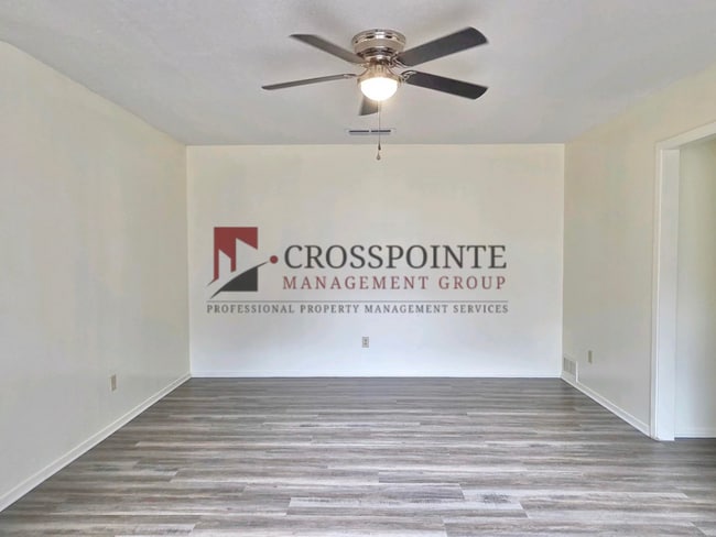 Photo - Tour Today! 3 Bedroom, 2 Bathroom Unit!