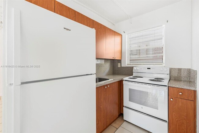 Photo - 5730 NW 38th St Unidad 11