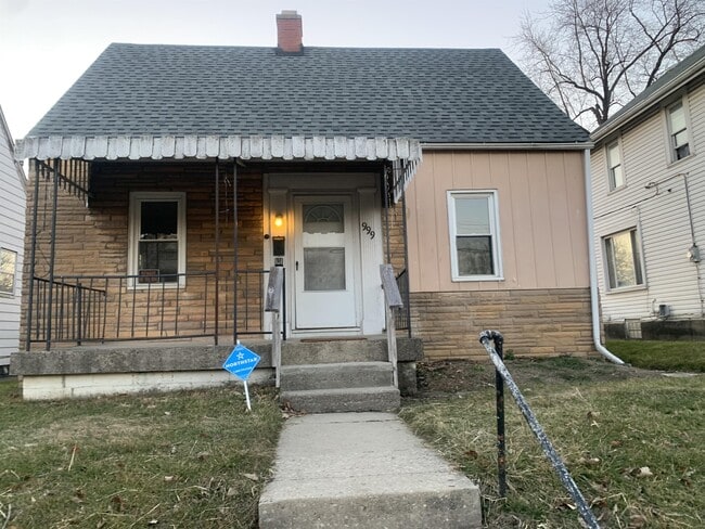 Photo - 999 Fairwood Ave