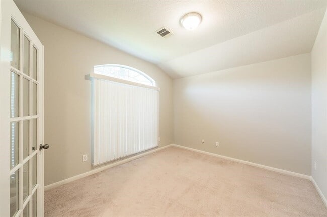 Photo - 9934 Barr Lake Dr