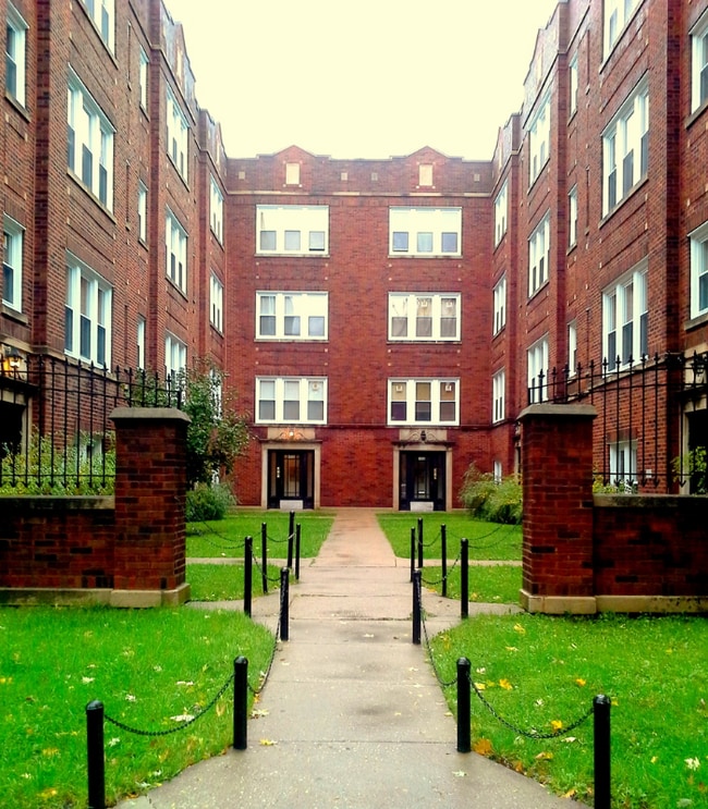 Photo - 4022 W Melrose St Unit 3