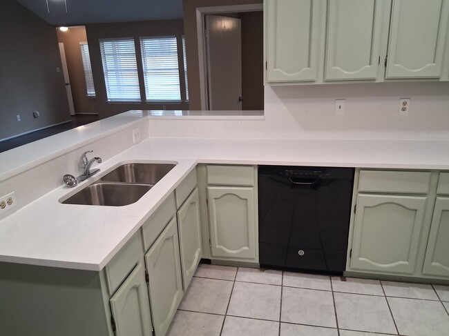 Photo - 18731 Twigsworth Ln