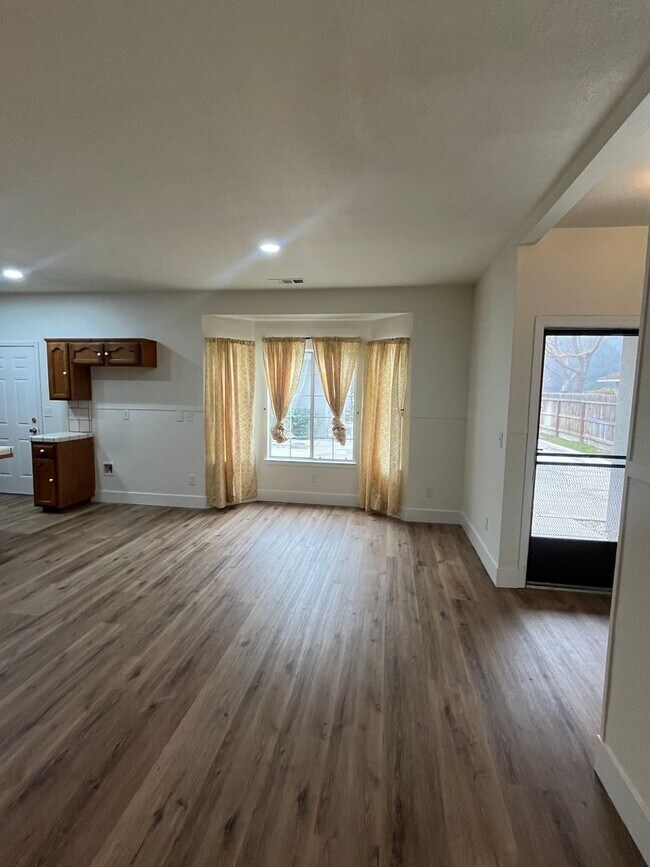 Photo - 3222 Unit 1838