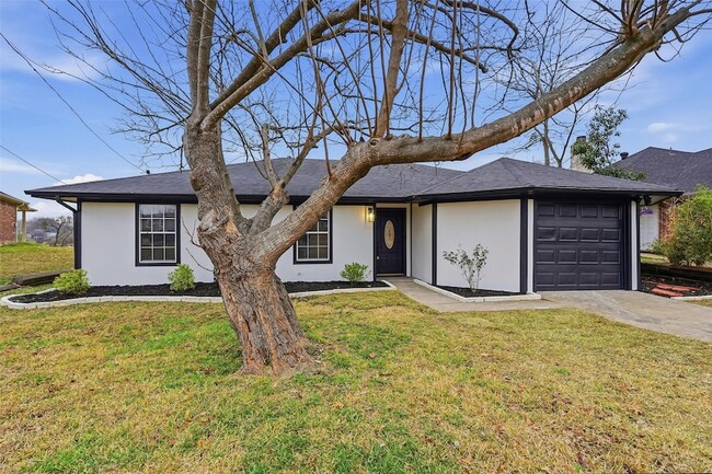 Photo - 763 Lakeside Dr