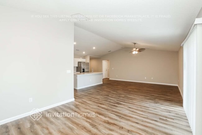 Photo - 691 SW Hillsboro Cir