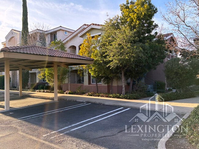 Building Photo - Beautifully Upgraded, 2BD/2BA, Condo Home in The Phoenician, Roseville! Unit 1916