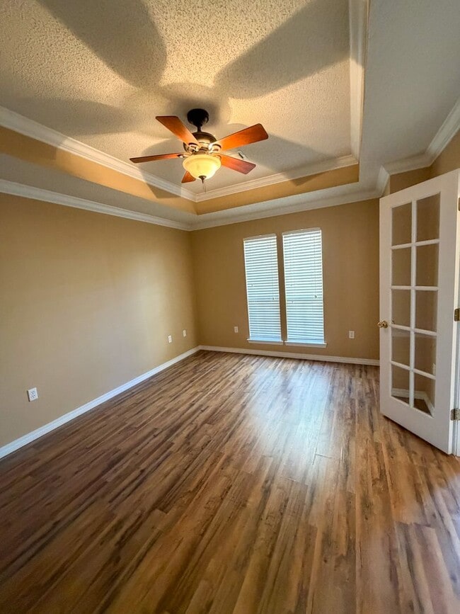 Photo - 4697 Lovegrass Ln