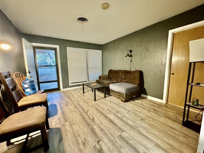 Photo - 4419 Call Field Rd