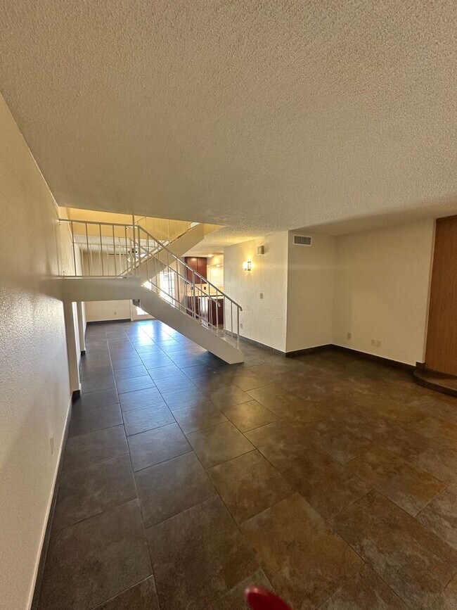 Photo - Stunning & Spacious 2 BR / 2.5 BA Townhome – Move-In Ready!