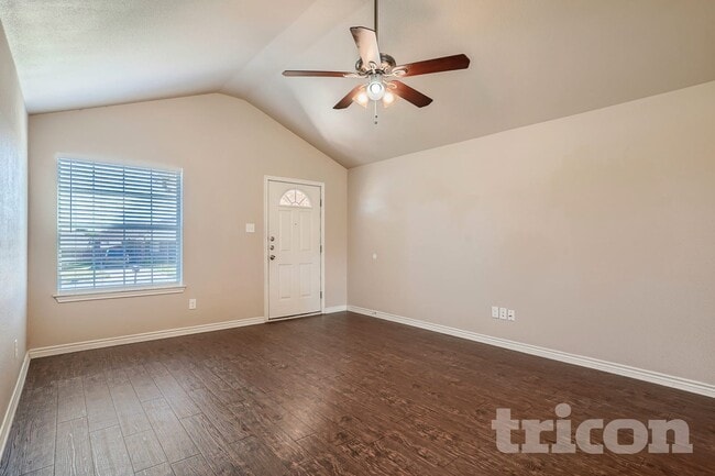 Photo - 3105 Cardinal Dr House