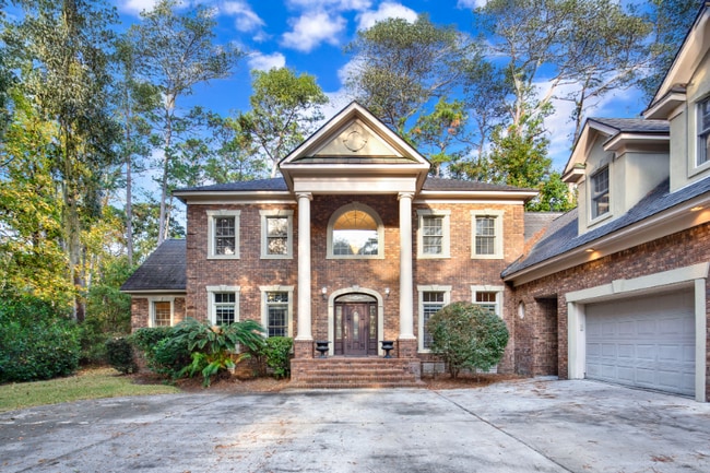 Photo - 2 Wakefield Pl