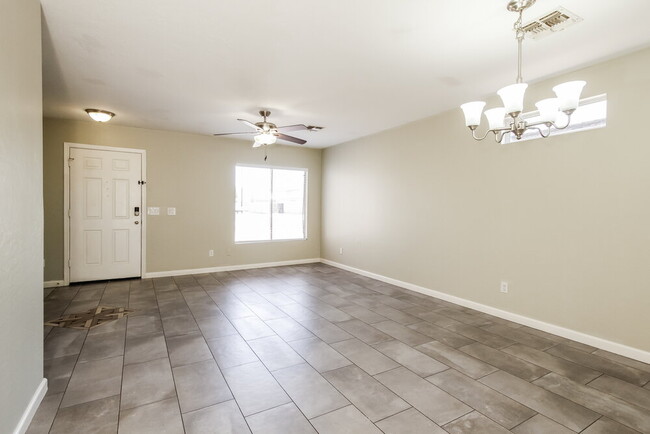 Photo - 12417 W Larkspur Rd