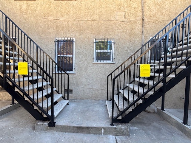 new case iron concrete stairs - 4259 Garthwaite Ave Unit 4259half upstairs