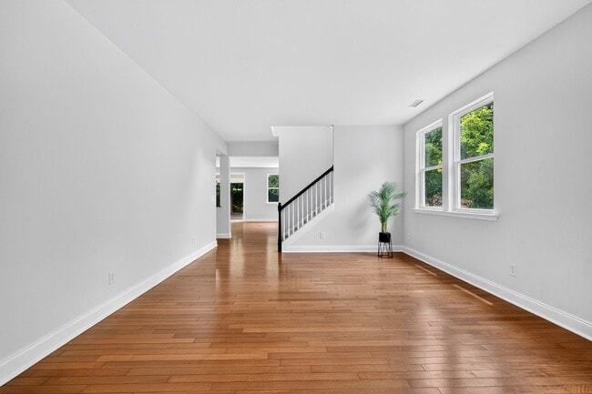Photo - 4007 Jockey Club Circle