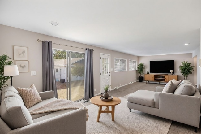 Photo - 4704 Briarwood Ave