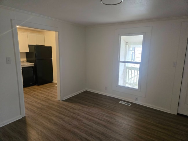 Photo - 202 W Peachtree St