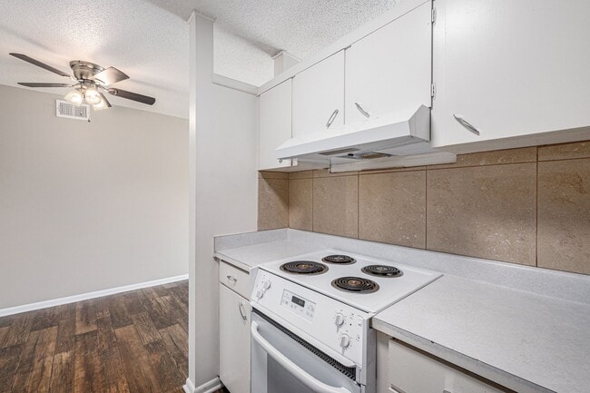 Blue Springs Apartments