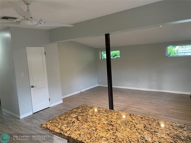 Photo - 1432 NE 1st Ave.