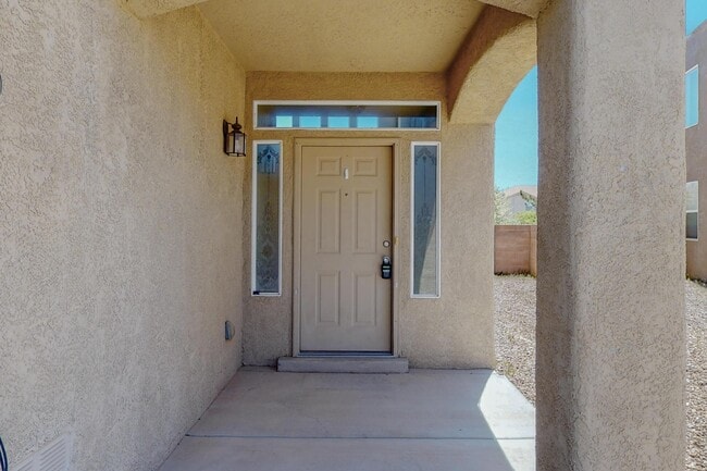 Photo - 6512 Los Pueblos Pl NW