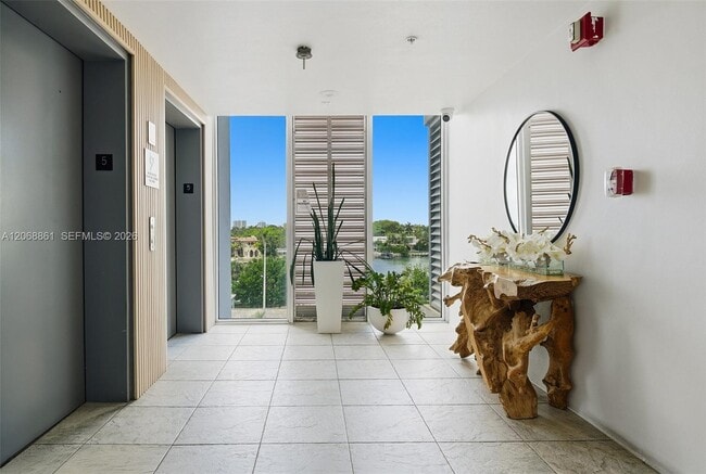 Photo - 6305 Indian Creek Dr Unit 5A